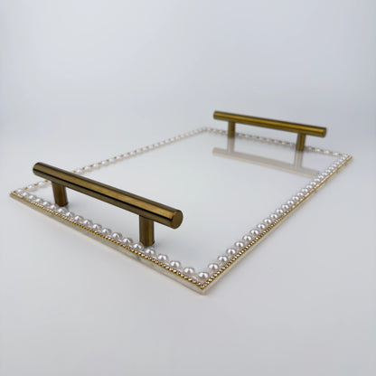 Gernomskinlig bricka med Strass & Pärlor